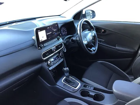 3 of 19 for HYUNDAI KONA 1.6 GDi Hybrid Premium 5dr DCT - ZERO DEPOSIT FINANCE & CASHBACK AVAILABLE