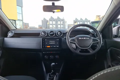 DL23PZG Dacia Duster 1.0 TCe 90 Expression 5dr Thumbnail #4