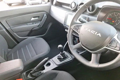 DL23PZG Dacia Duster 1.0 TCe 90 Expression 5dr Thumbnail #13