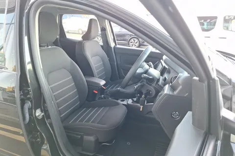 DL23PZG Dacia Duster 1.0 TCe 90 Expression 5dr Thumbnail #23