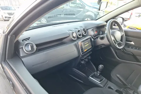 DL23PZG Dacia Duster 1.0 TCe 90 Expression 5dr Thumbnail #28