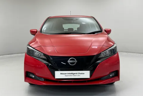 YH72POF Nissan LEAF 110kW Acenta 39kWh 5dr Auto Thumbnail #4