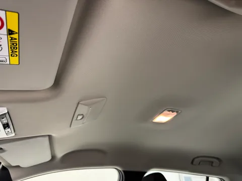 YH72POF Nissan LEAF 110kW Acenta 39kWh 5dr Auto Thumbnail #16