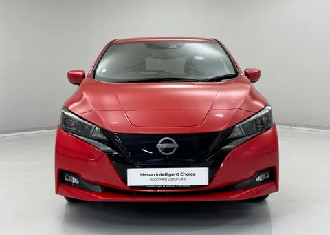 WR72KHU Nissan LEAF 110kW Tekna 39kWh 5dr Auto Thumbnail #4