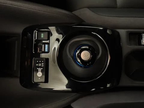 WR72KHU Nissan LEAF 110kW Tekna 39kWh 5dr Auto Thumbnail #16