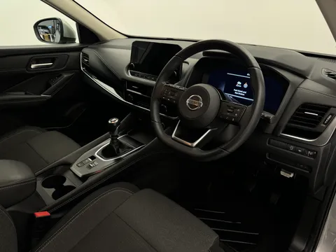 VK22AUP Nissan Qashqai 1.3 DiG-T MH N-Connecta 5dr Thumbnail #18