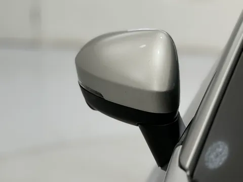 VK22AUP Nissan Qashqai 1.3 DiG-T MH N-Connecta 5dr Thumbnail #26