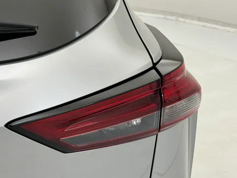 VK22AUP Nissan Qashqai 1.3 DiG-T MH N-Connecta 5dr Thumbnail #29