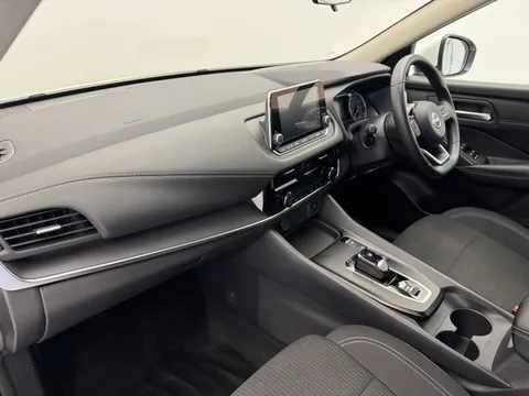 YL73CDE Nissan Qashqai 1.5 E-Power Acenta Premium 5dr Auto Thumbnail #13