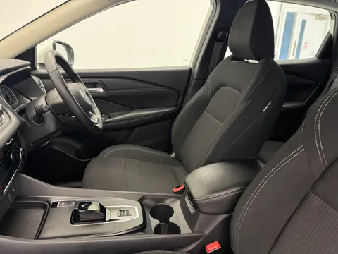 YL73CDE Nissan Qashqai 1.5 E-Power Acenta Premium 5dr Auto Thumbnail #14
