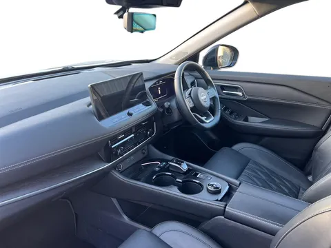 OW24KLZ Nissan X-Trail 1.5 E-Power E-4orce 213 Tekna+ 5dr [7 Seat] Auto Thumbnail #11