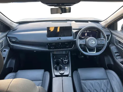 OW24KLZ Nissan X-Trail 1.5 E-Power E-4orce 213 Tekna+ 5dr [7 Seat] Auto Thumbnail #12