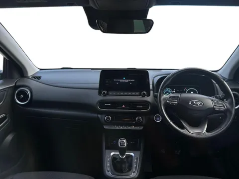 WV71MWL Hyundai Kona 1.0 TGDi 48V MHEV Premium 5dr Thumbnail #11