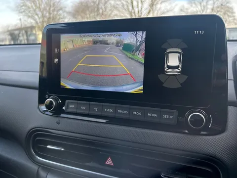 WV71MWL Hyundai Kona 1.0 TGDi 48V MHEV Premium 5dr Thumbnail #18