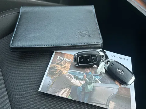 WV71MWL Hyundai Kona 1.0 TGDi 48V MHEV Premium 5dr Thumbnail #28