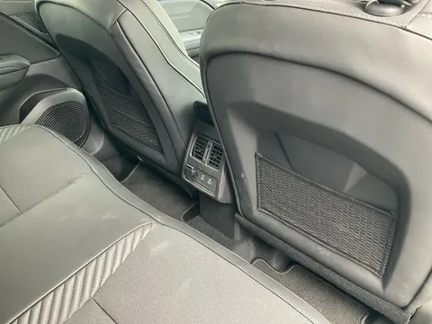 BD74FHP Renault Captur 1.6 E-Tech Full Hybrid 145 Esprit Alpine 5dr Auto Thumbnail #21