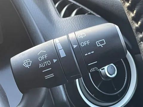 DX73GWF Mazda Mazda2 1.5 Skyactiv G Exclusive-Line 5dr Auto Thumbnail #22