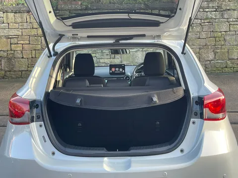DX73GWF Mazda Mazda2 1.5 Skyactiv G Exclusive-Line 5dr Auto Thumbnail #8