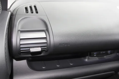 DC25OUW Hyundai Inster 85kW 02 49kWh 5dr Auto Thumbnail #9