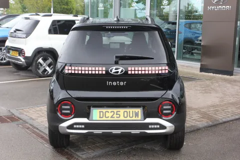 DC25OUW Hyundai Inster 85kW 02 49kWh 5dr Auto Thumbnail #4