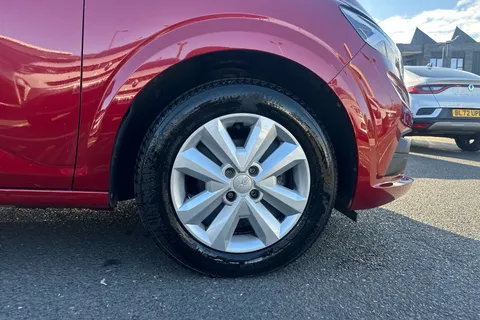 BK73NJO Dacia Sandero 1.0 Tce Expression 5dr Thumbnail #4