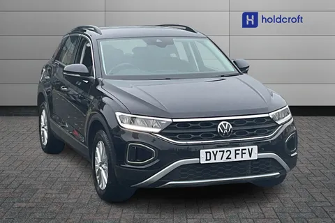 DY72FFV Volkswagen T-Roc 1.0 TSI Life 5dr Thumbnail #2