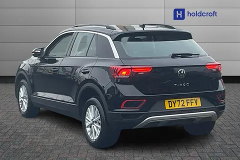 DY72FFV Volkswagen T-Roc 1.0 TSI Life 5dr Thumbnail #3