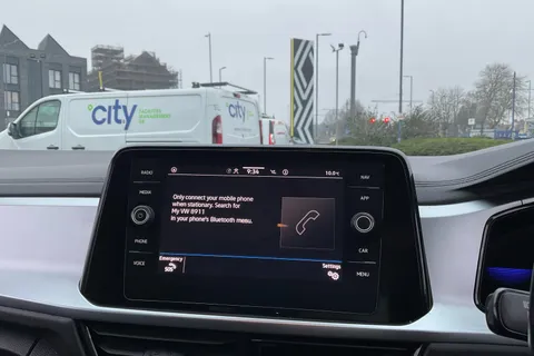 DY72FFV Volkswagen T-Roc 1.0 TSI Life 5dr Thumbnail #20