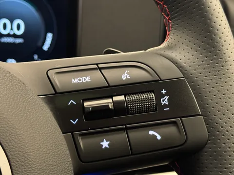 DT25VYG Hyundai Tucson 1.6T Hybrid N Line S 5dr Auto Thumbnail #22