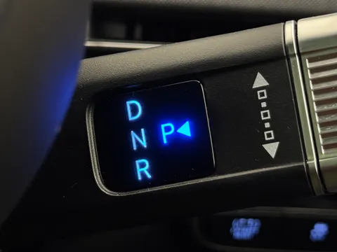 DT25VYG Hyundai Tucson 1.6T Hybrid N Line S 5dr Auto Thumbnail #26