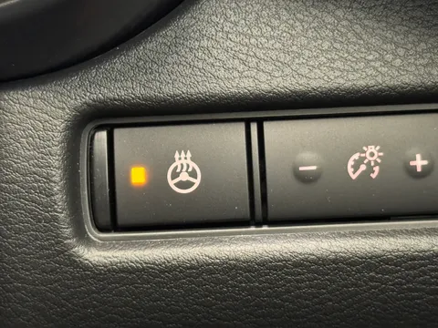 OE24XZF Nissan Juke 1.0 DiG-T Tekna 5dr DCT Thumbnail #28