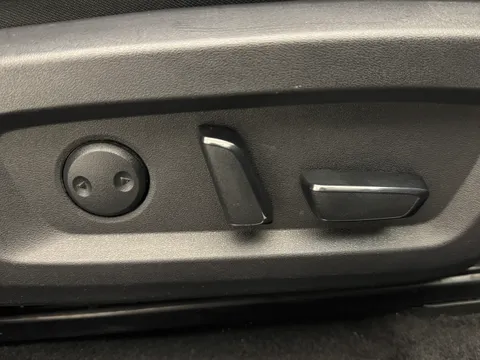 KM73XXF Nissan Qashqai 1.3 DiG-T MH 158 Tekna 5dr Xtronic Thumbnail #21