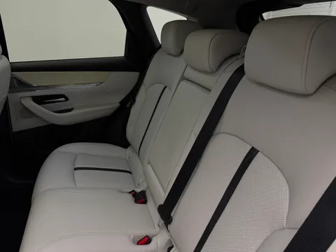 VX73HOH Mazda Cx-60 2.5 PHEV Takumi 5dr Auto Thumbnail #12