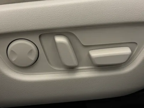 VX73HOH Mazda Cx-60 2.5 PHEV Takumi 5dr Auto Thumbnail #23