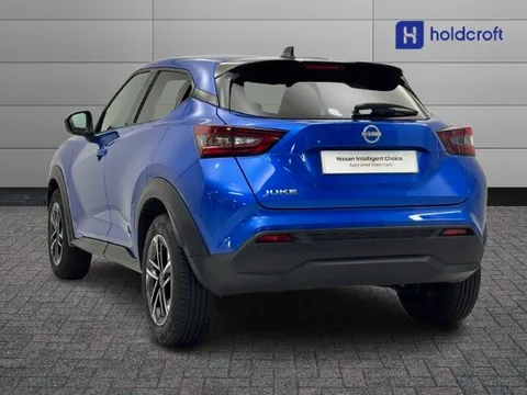 DT24WLK Nissan Juke 1.0 DiG-T N-Connecta 5dr DCT Thumbnail #5