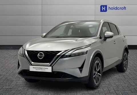 KM73XYC Nissan Qashqai 1.3 DiG-T MH 158 Tekna 5dr Xtronic Thumbnail #3