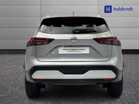 KM73XYC Nissan Qashqai 1.3 DiG-T MH 158 Tekna 5dr Xtronic Thumbnail #6