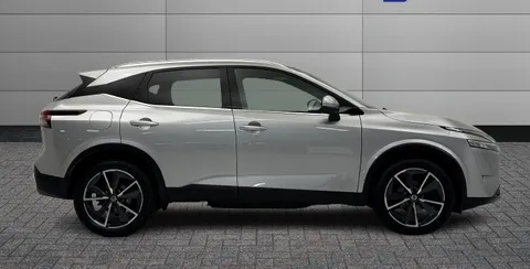 KM73XYC Nissan Qashqai 1.3 DiG-T MH 158 Tekna 5dr Xtronic Thumbnail #8