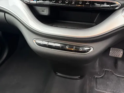 WN72DWX Fiat 500 87kW Icon 42kWh 3dr Auto Thumbnail #13