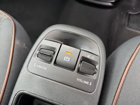 WN72DWX Fiat 500 87kW Icon 42kWh 3dr Auto Thumbnail #18