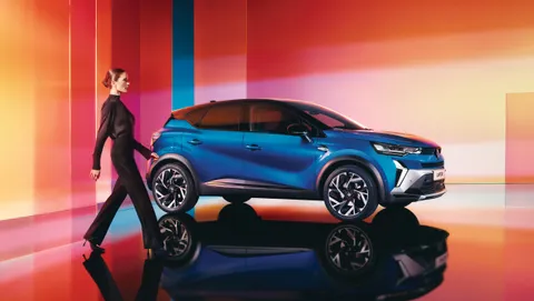 Renault Captur esprit Alpine TCe 115 Thumbnail #1