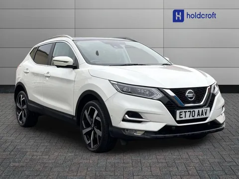 ET70AAV Nissan Qashqai 1.3 DiG-T 160 Tekna 5dr Thumbnail #2