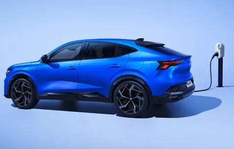  Renault Rafale techno esprit Alpine E-Tech plug-in hybrid 300 4WD Thumbnail #1