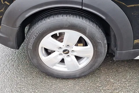 MD72UWV Mini Countryman 1.5 Cooper Classic 5dr Auto Thumbnail #5