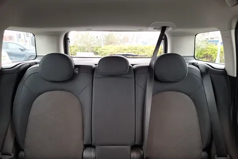 MD72UWV Mini Countryman 1.5 Cooper Classic 5dr Auto Thumbnail #11