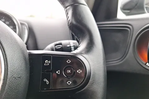 MD72UWV Mini Countryman 1.5 Cooper Classic 5dr Auto Thumbnail #20