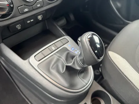 DG74CHL Hyundai i10 1.2 [79] Advance 5dr Auto [Nav] Thumbnail #13