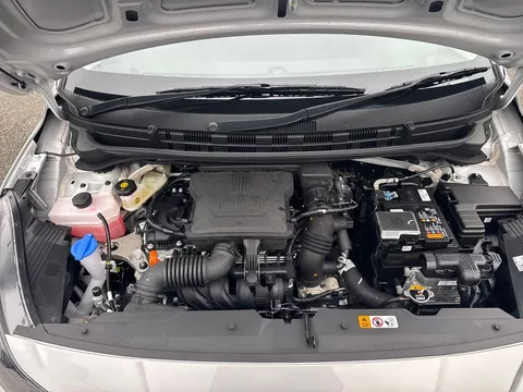 DG74CHL Hyundai i10 1.2 [79] Advance 5dr Auto [Nav] Thumbnail #31