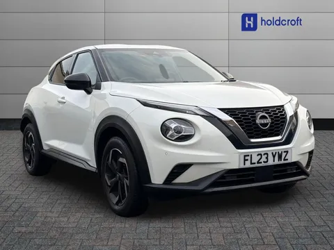 FL23YWZ Nissan Juke 1.0 DiG-T 114 N-Connecta 5dr Thumbnail #2