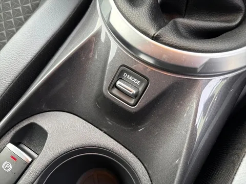 FL23YWZ Nissan Juke 1.0 DiG-T 114 N-Connecta 5dr Thumbnail #24